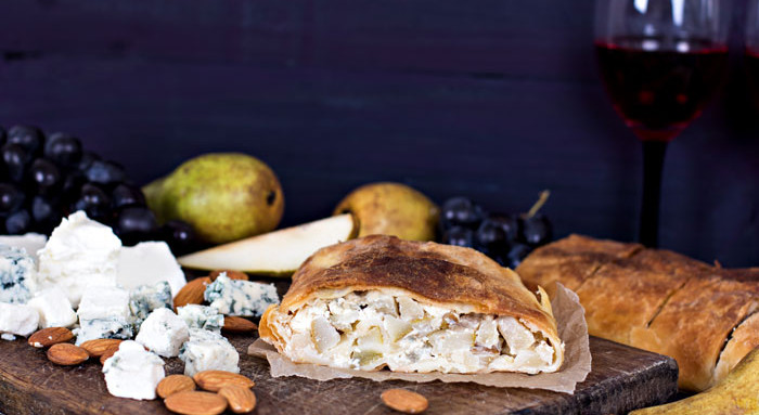 Birnen-Käse-Strudel