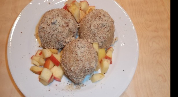 Apfelknödel