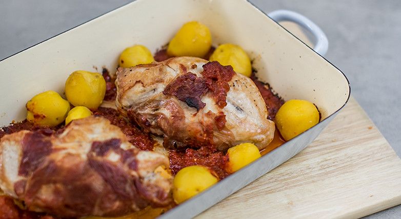 Gefüllte Hühnerbrust auf Sugo