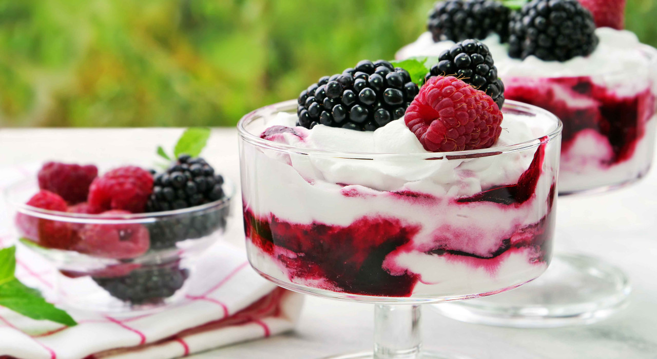 Himbeer-Creme-Dessert