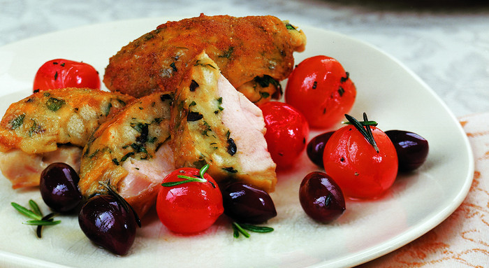 Gefülltes Hendl mit Oliven