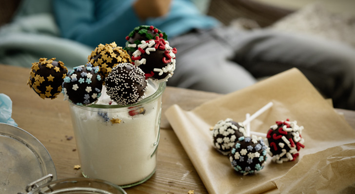 Schoko-Cakepops