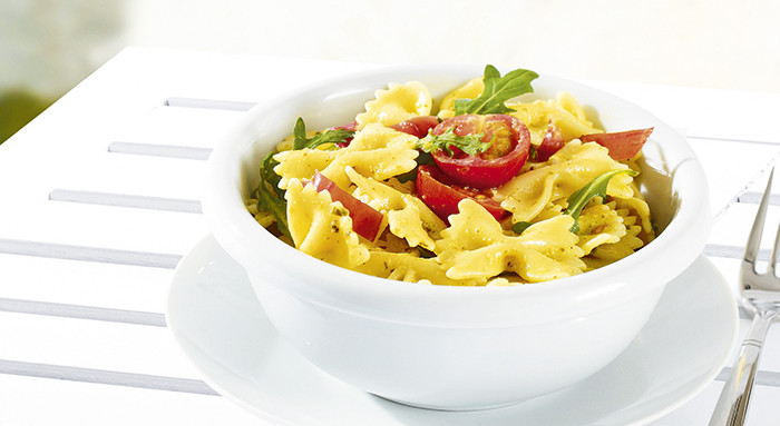 Pastasalat mit Pesto alla Genovese