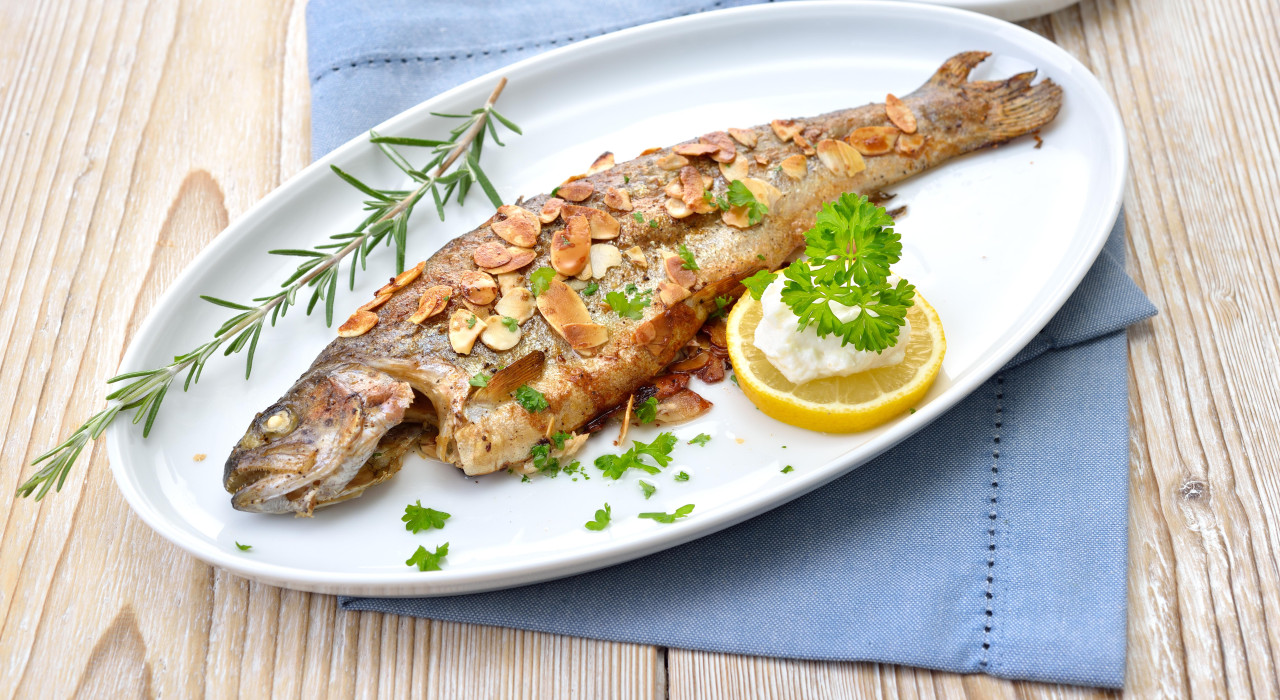 Forellen mit Mandelblättchen