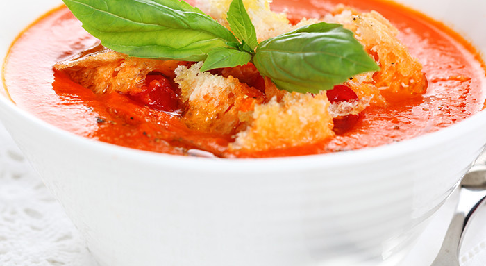 Hühnercremesuppe mit Paprika