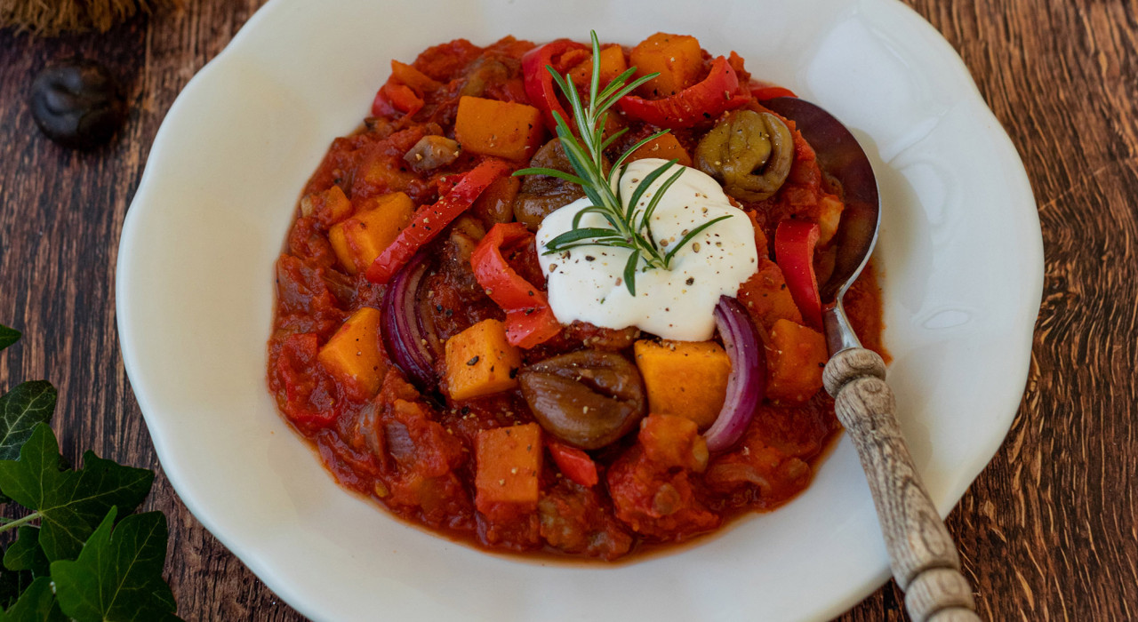 Kürbis-Maroni-Gulasch