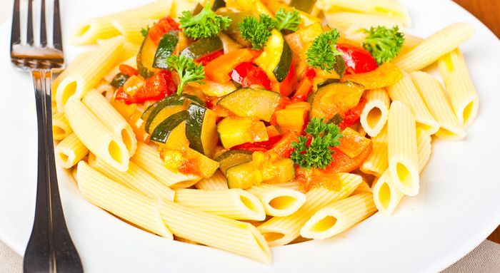 Penne mit Gemüsesugo