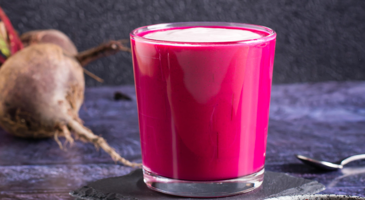 Rote Rüben Latte mit Actimel