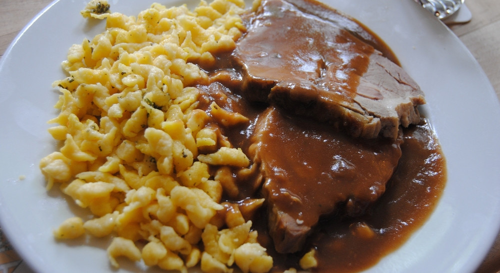 Rindschnitzerl mit Spätzle