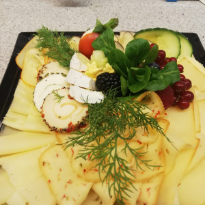 Unser Brötchen, Plattenservice etc. 